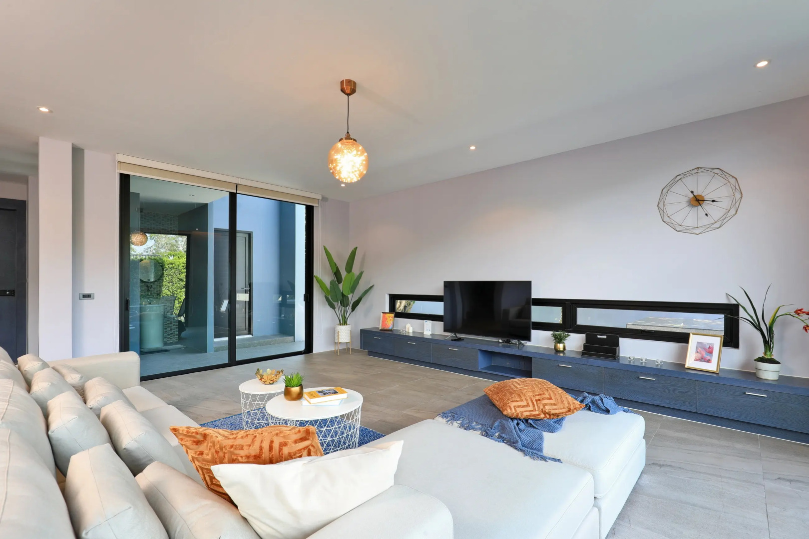 Вилла 3-комнатная с бассейном в 10 минут до пляжа Банг Тао GRN-A4