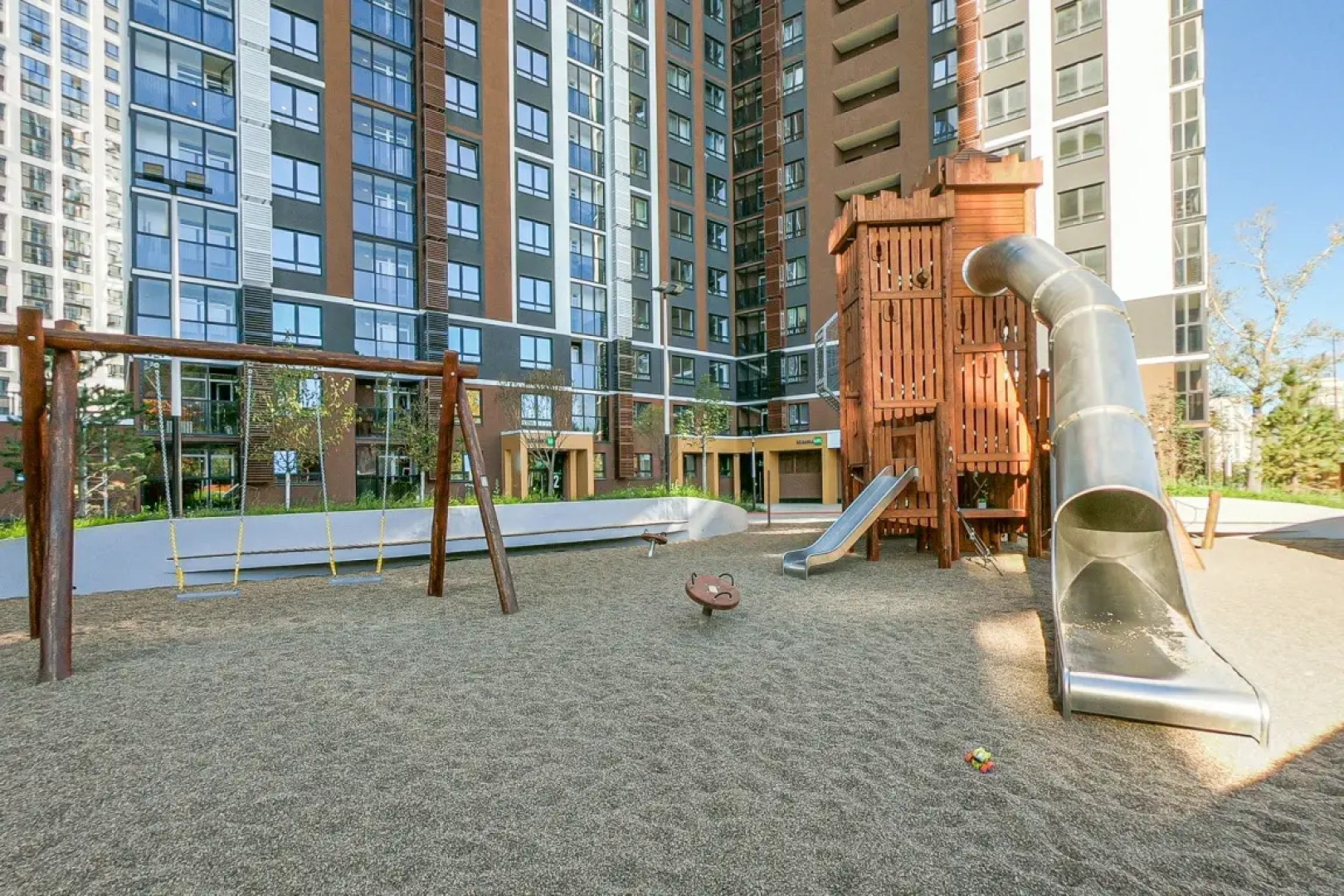 Апартаменты Stepanenkov на 8 марта 204Д (272/1)