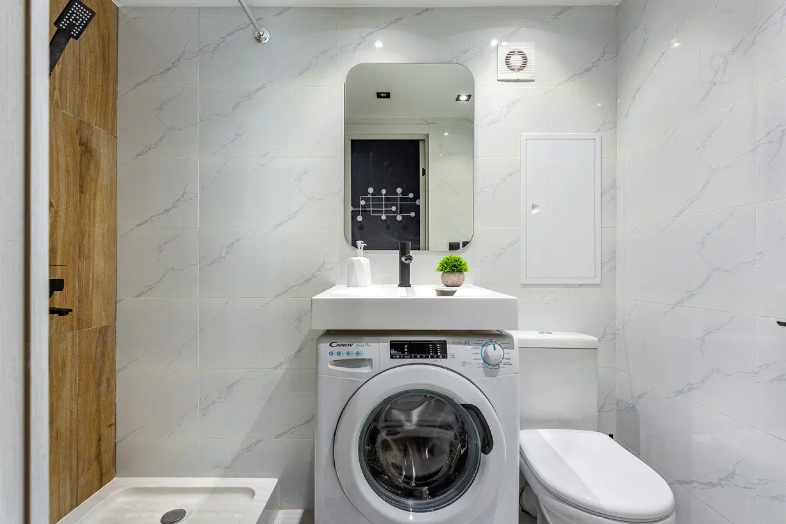 Апартаменты Двухуровневый Апартамент Сокол