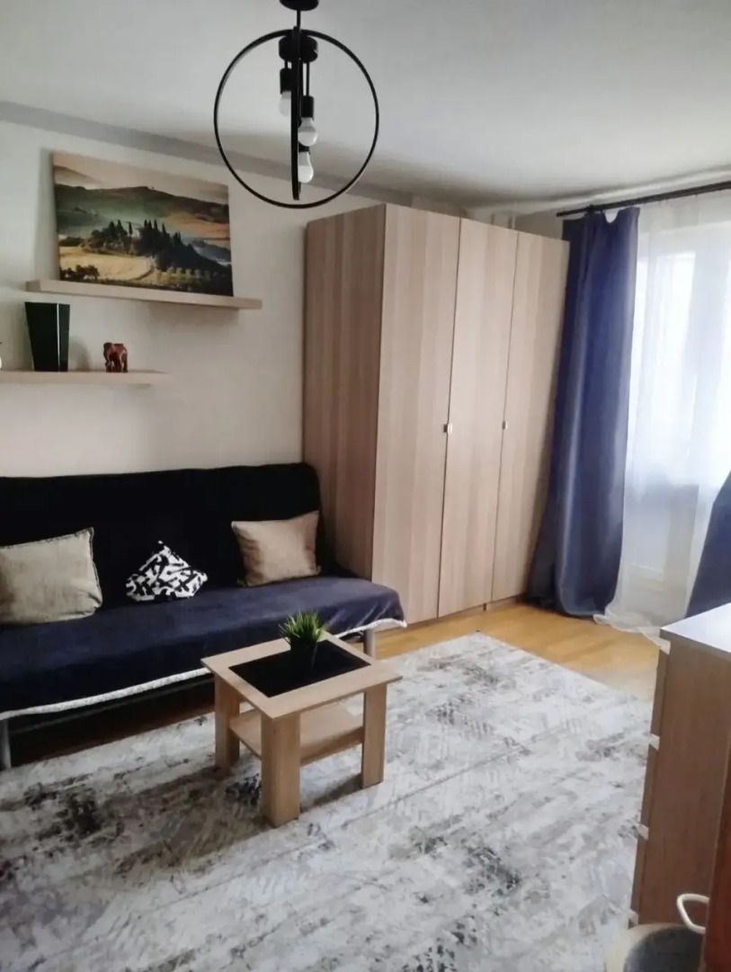 Уютные апартаменты Lora Home на Пражской