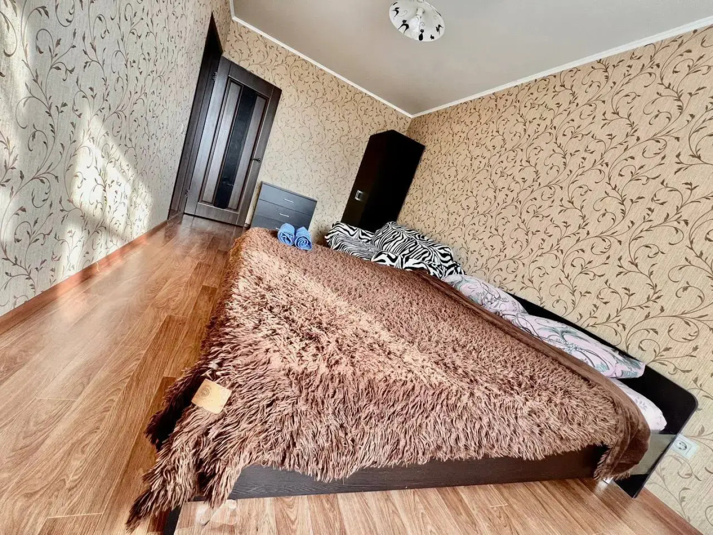 Апартаменты 2кв Восточный Комфорт на Широтная 157