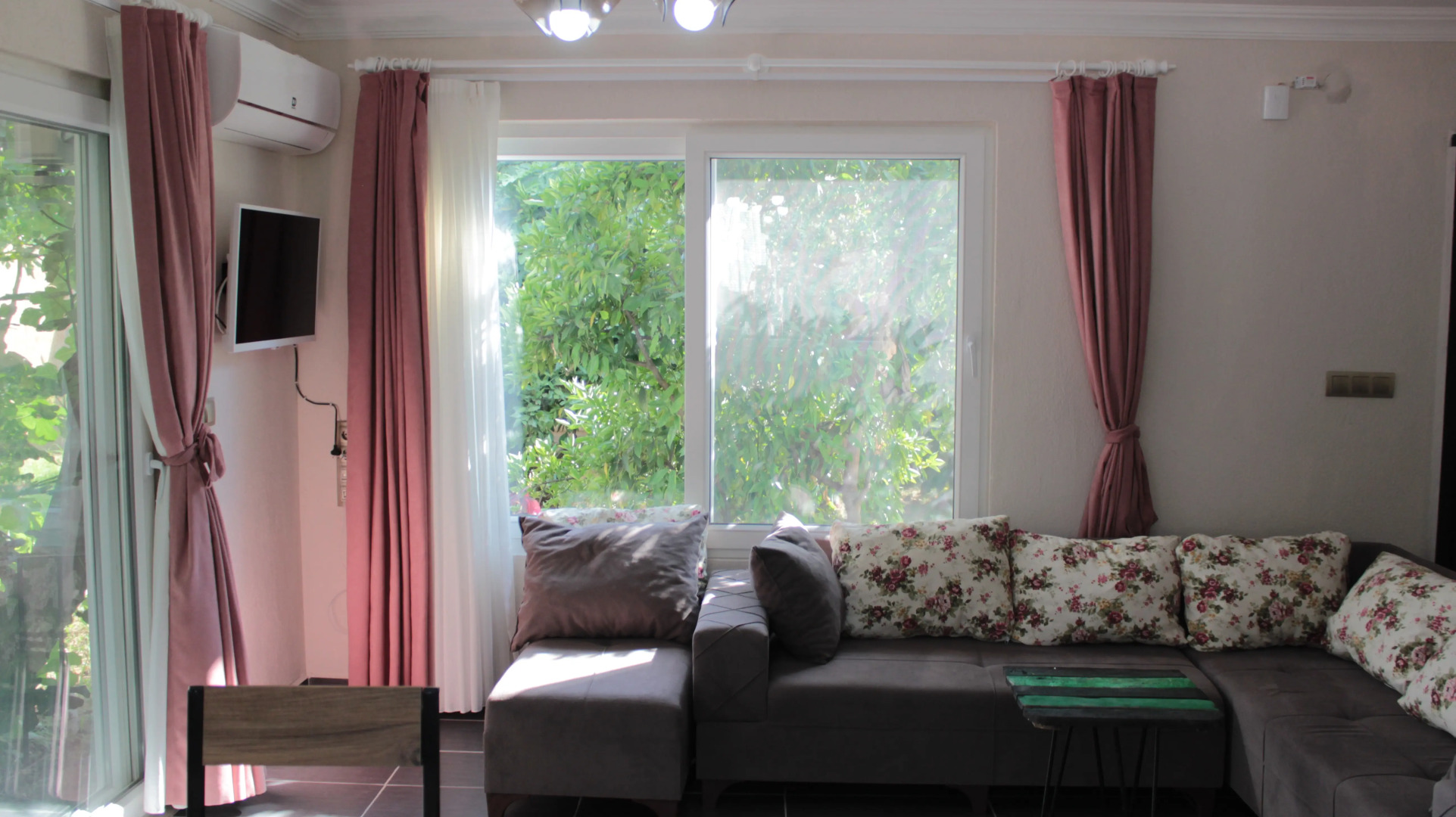 Частный Дом Aloanda House