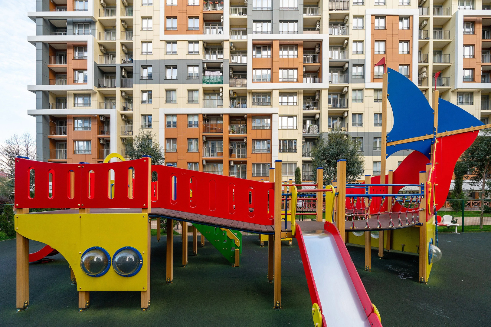 Апартаменты Студия у моря с бассейном на территории. Каравелла 112