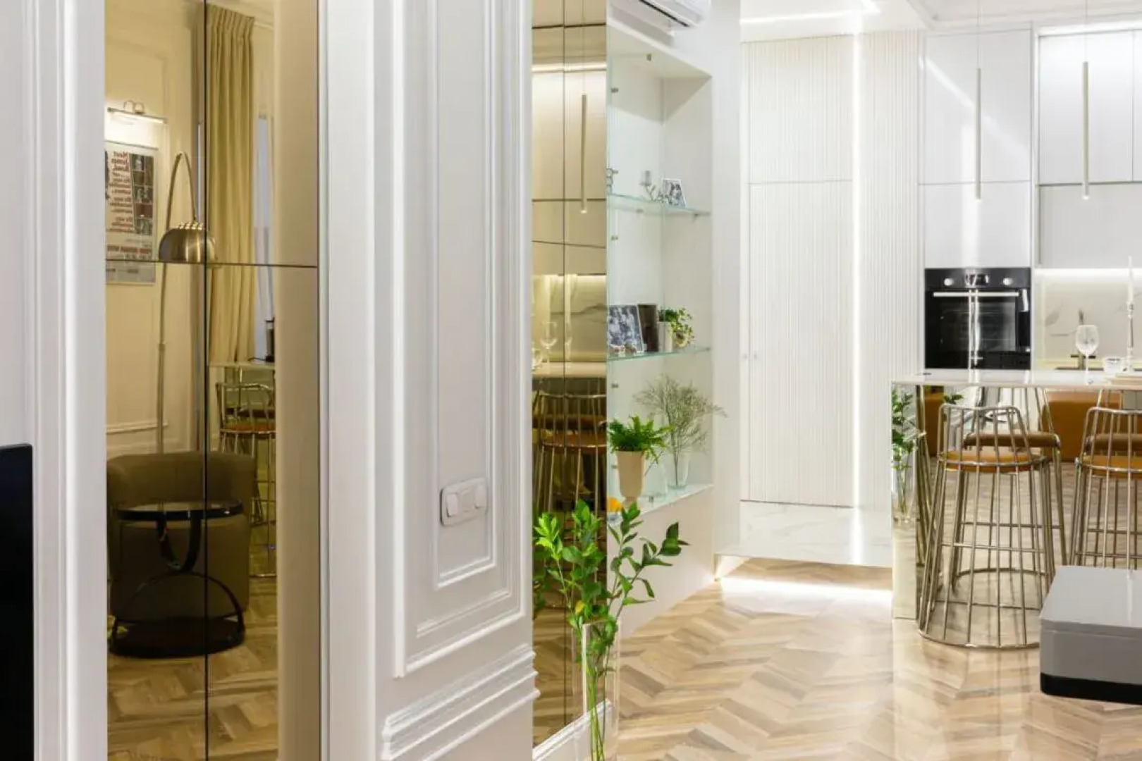 Апартаменты Prim Rooms Marinist James Bond