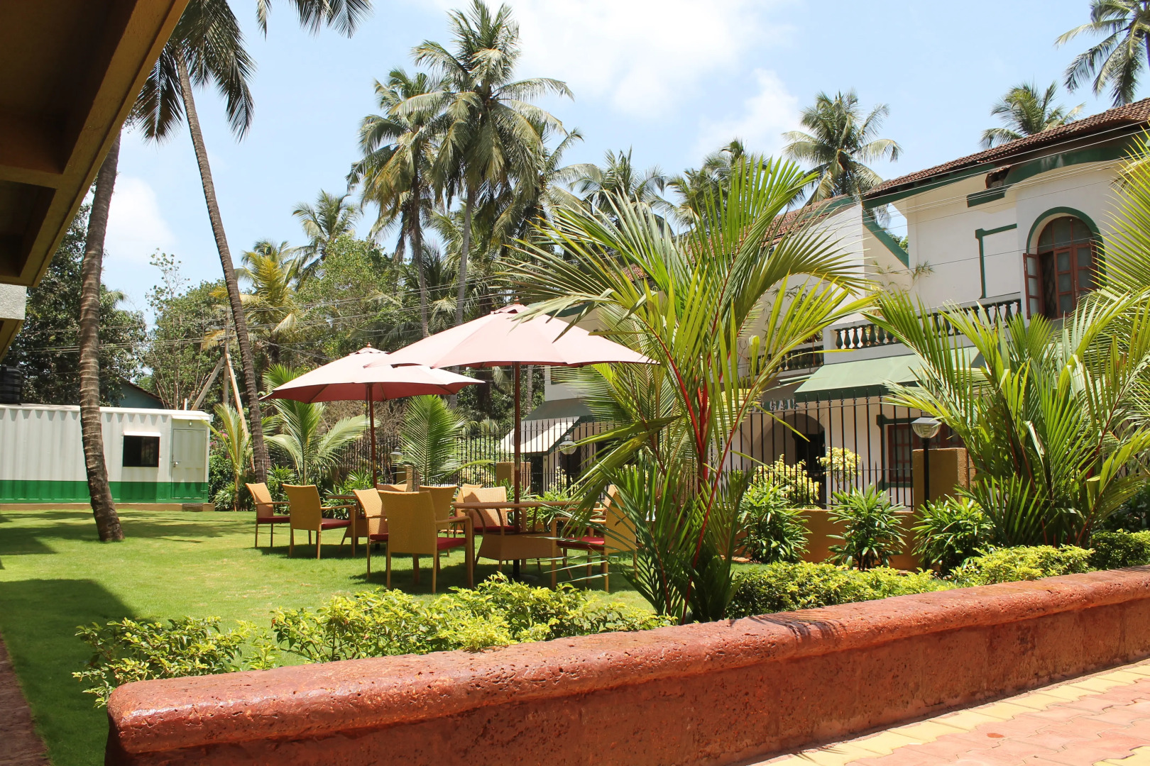 Апарт-отель Veera Strand Park Serviced Apartments