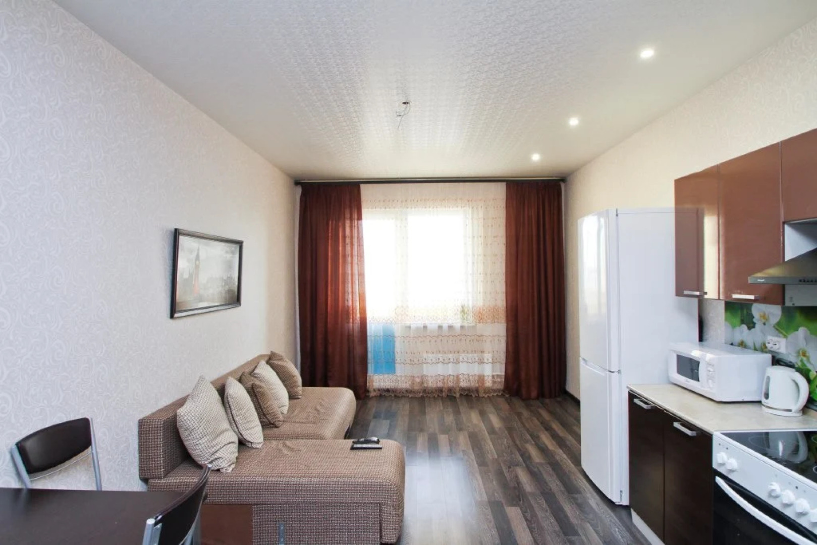 Апартаменты Усольцева 26/79