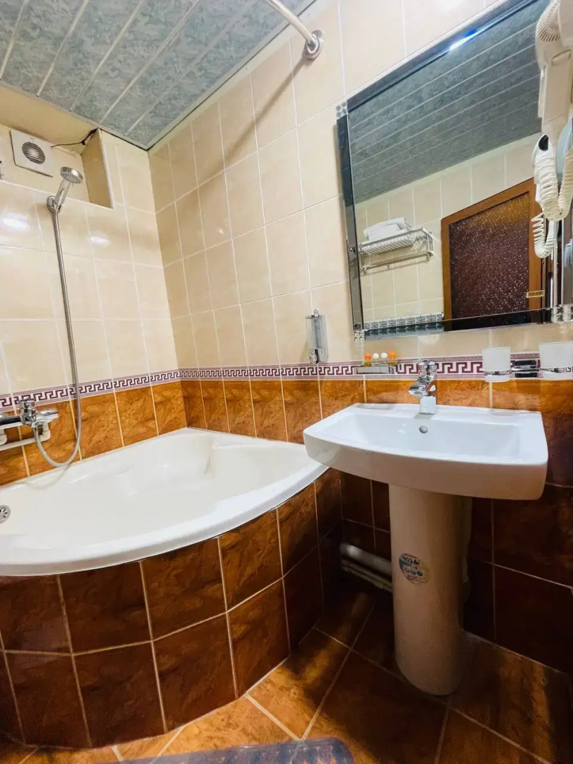 Отель Chor Minor 90 м до cтарого города мы готовы к Старому новому году