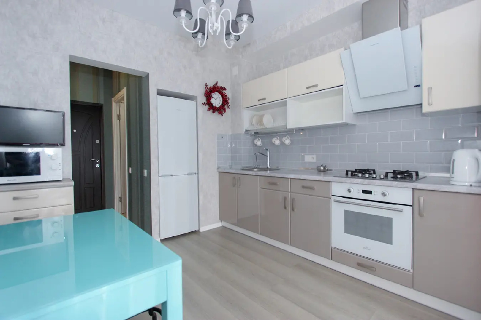 Квартира Роскошная двухкомнатная с видом на море в Феодосии