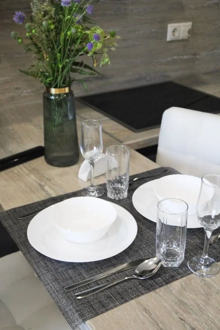 Двухкомнатная Квартира на Стрелковой д.8