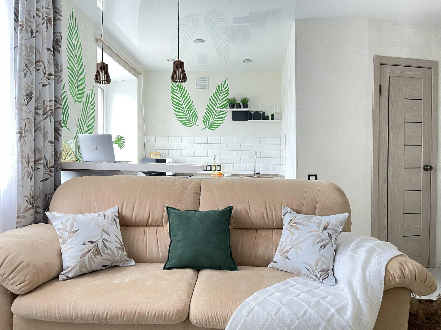 Апартаменты Тропическая Студия