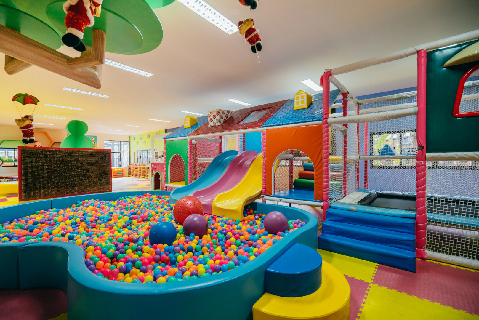 Rawayana West Villas and Kids Park