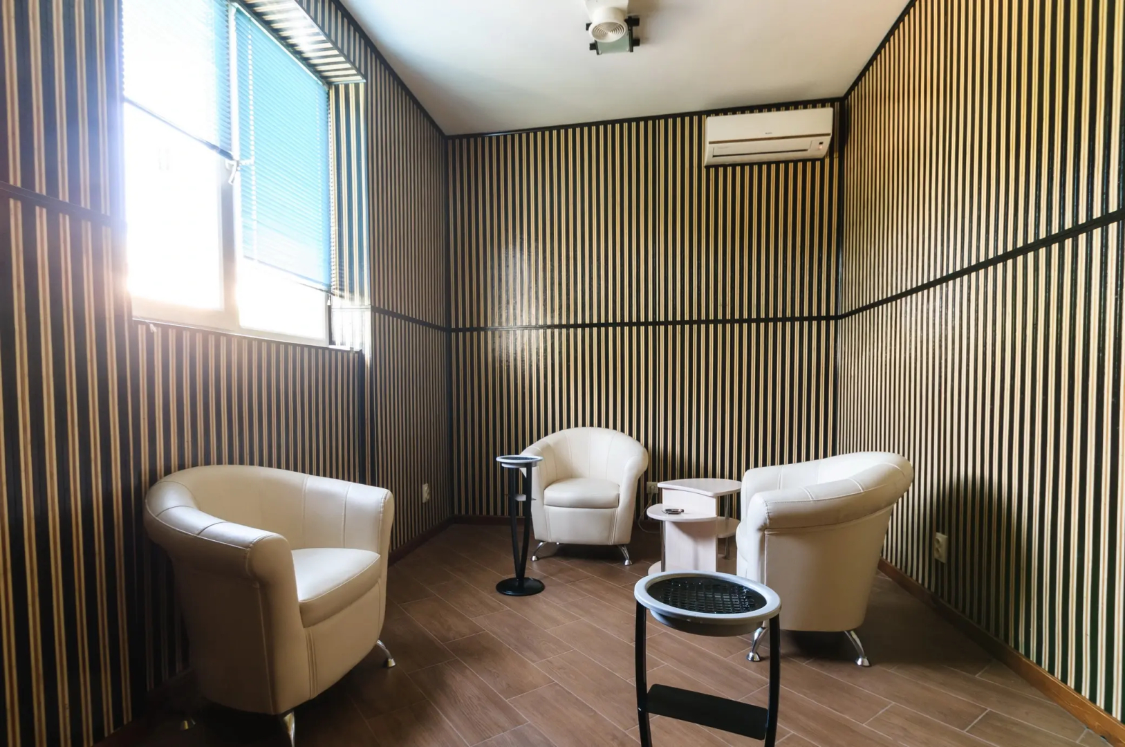 Отель Аврора