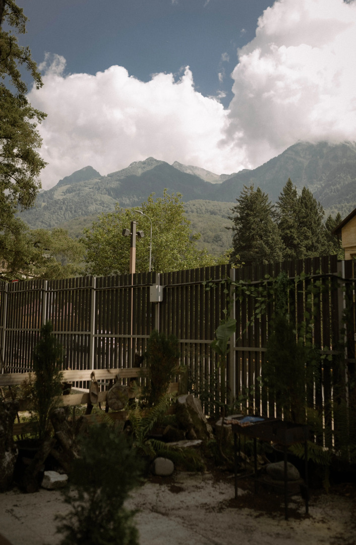 Частный дом Экосказка с видом на горы