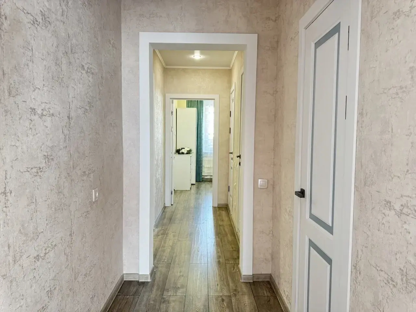 Квартира Разместим на улице Университетская Набережная 105