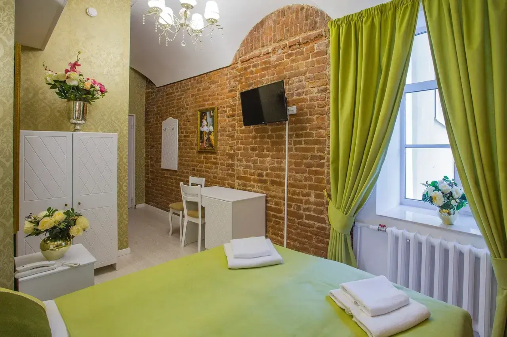 Отель Catherine Art