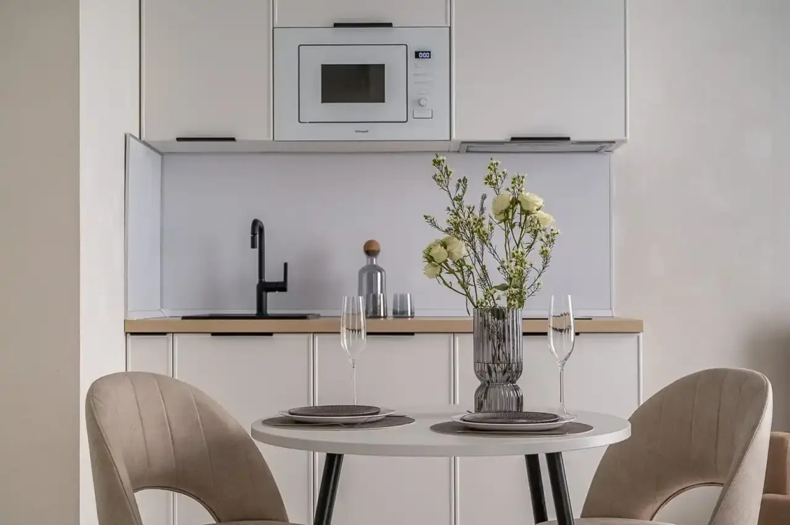 Квартира KakDoma96 Возле Жд Вокзала Центр Города Самозаселение 24/7