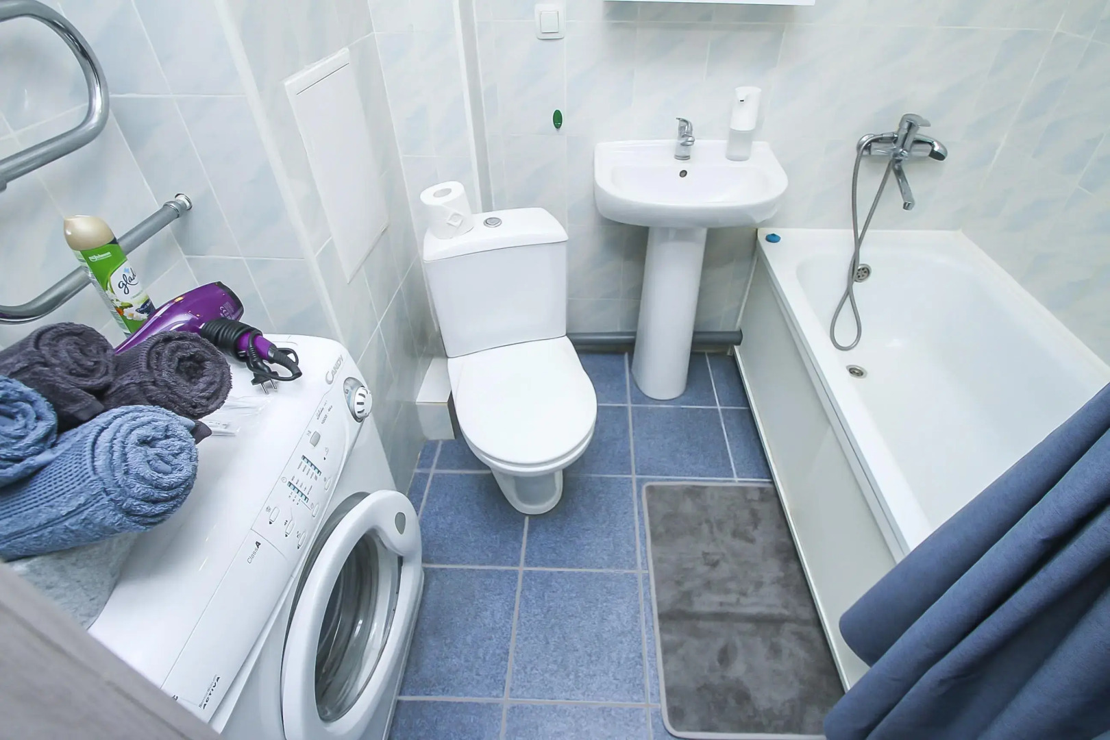 Апартаменты 1 комнатные Каролинского 9