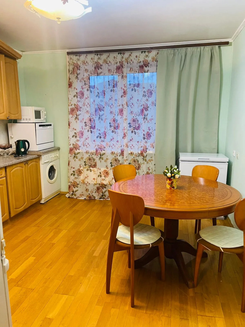 Квартира Благородная классика в Центре