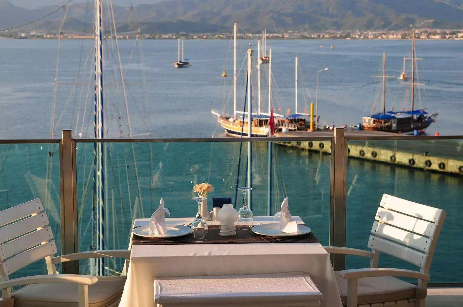 Отель Alesta Yacht