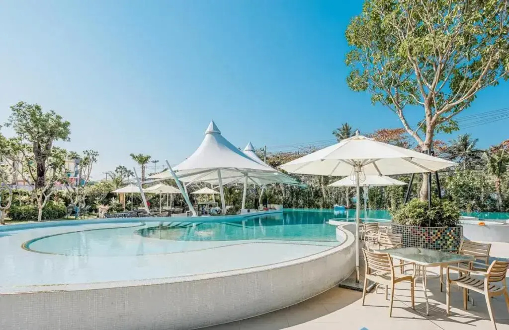 Апартаменты Copacabana Jomtien Beach