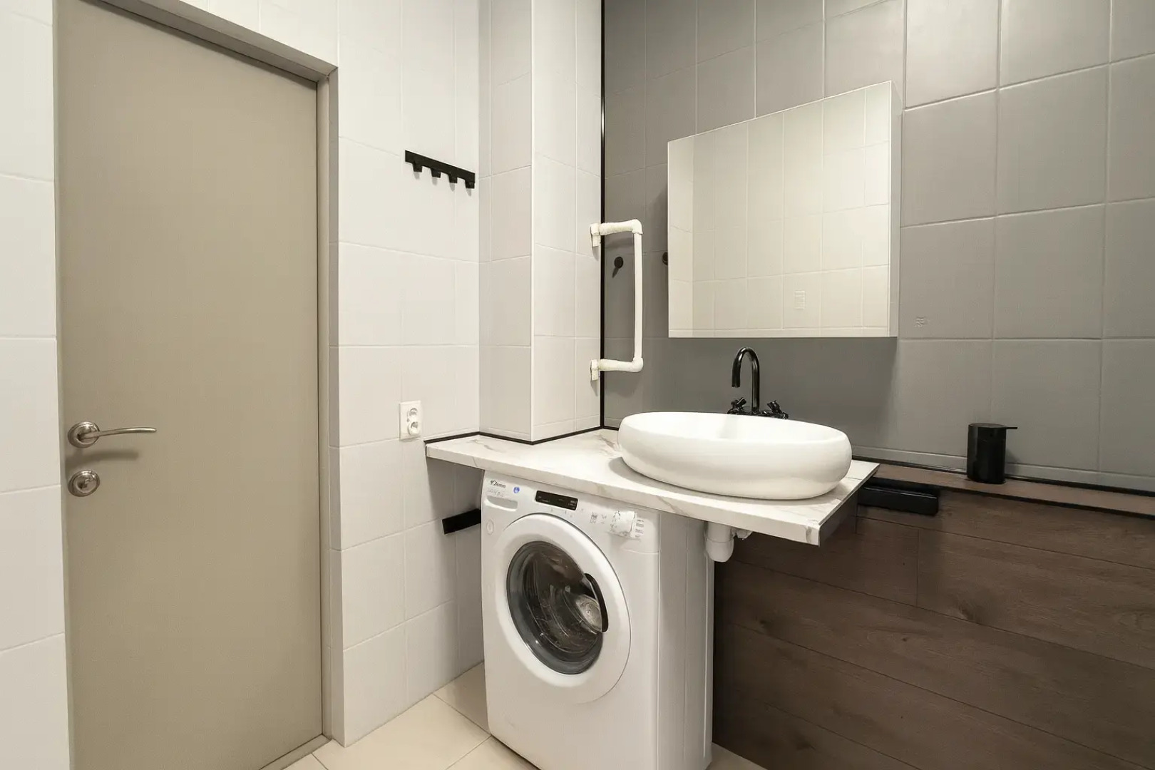 Апартаменты 15 Minut to City Centr & Airport LUX