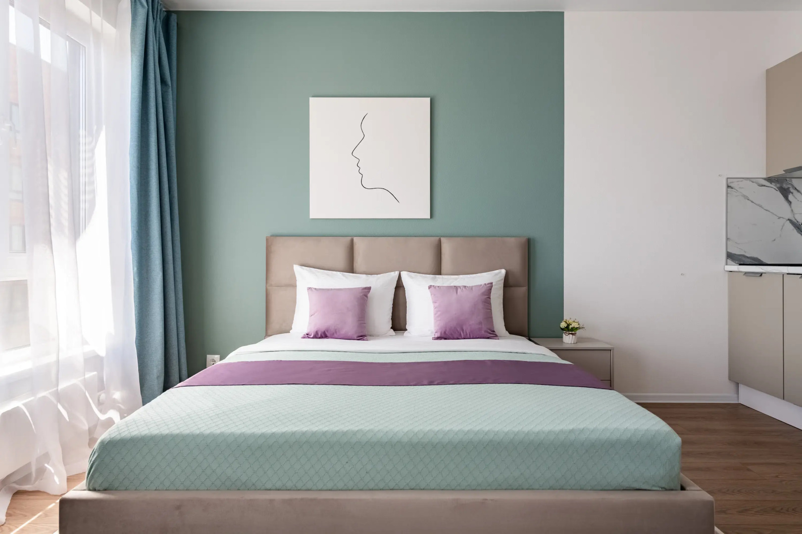 Квартира Лавандовые Сны - красивый вид на город с 31 этажа