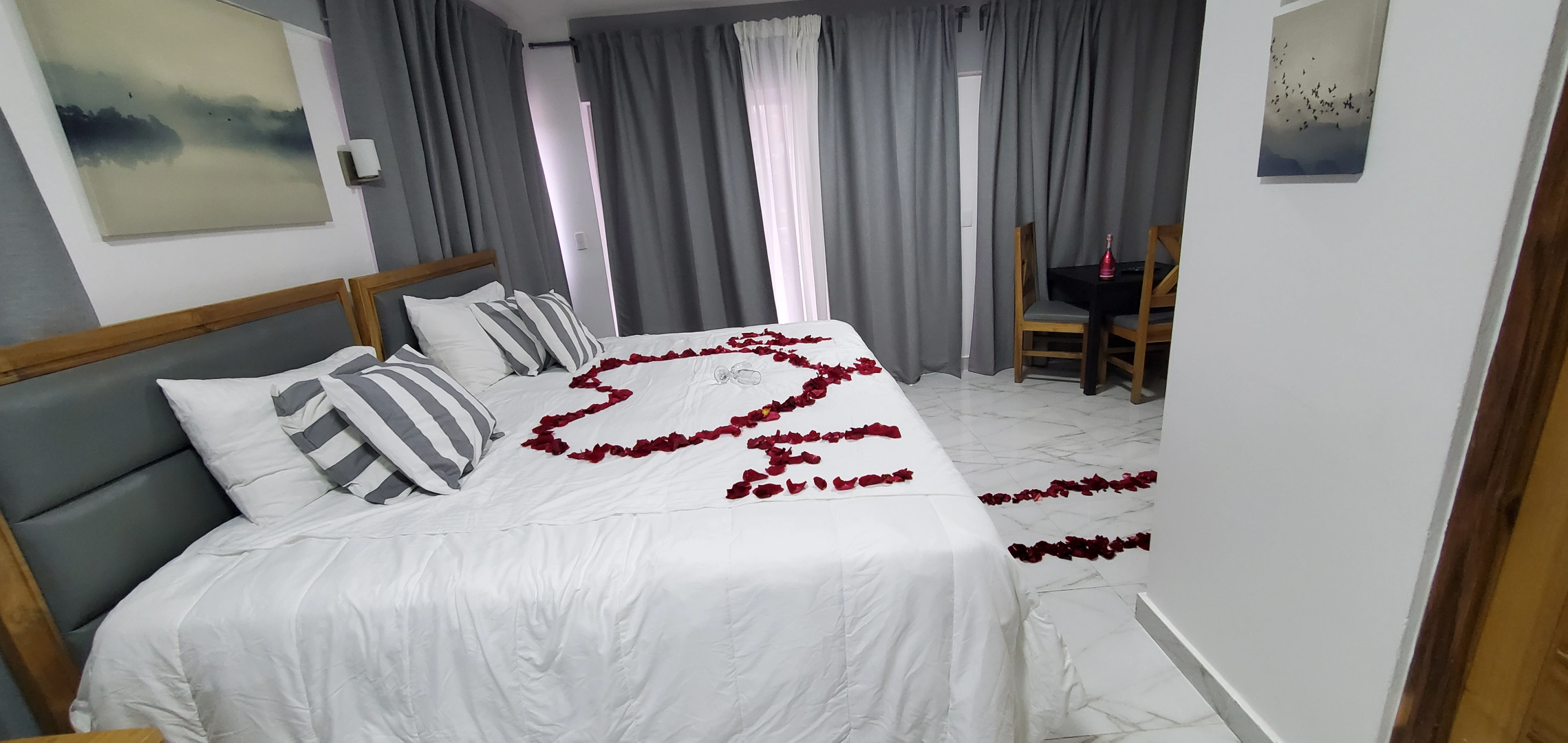 Отель Boca Grande Suites