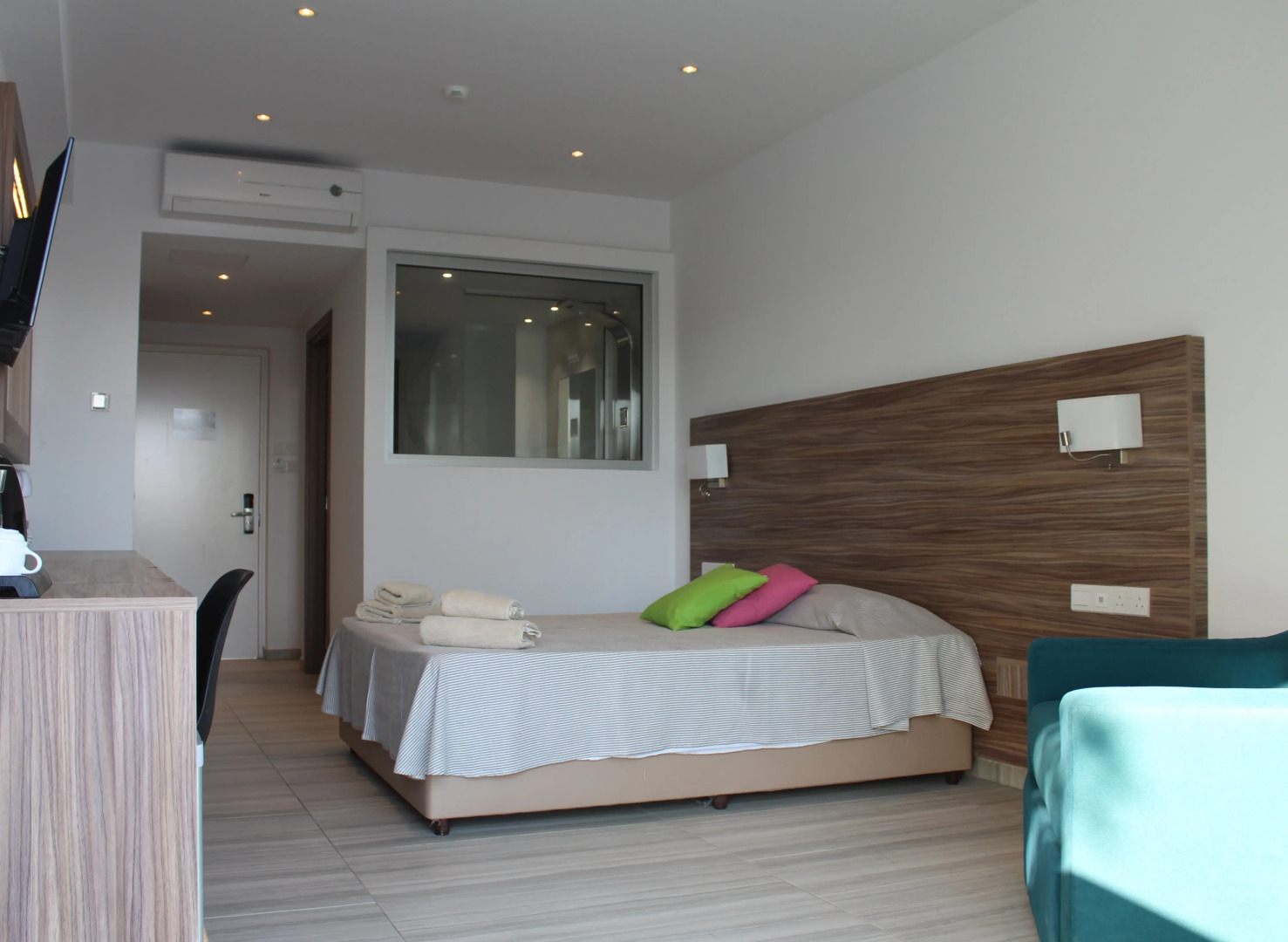 Отель Fedrania Gardens