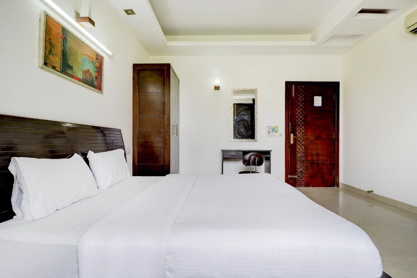 Отель Green Wood By Dreamz Hospitality