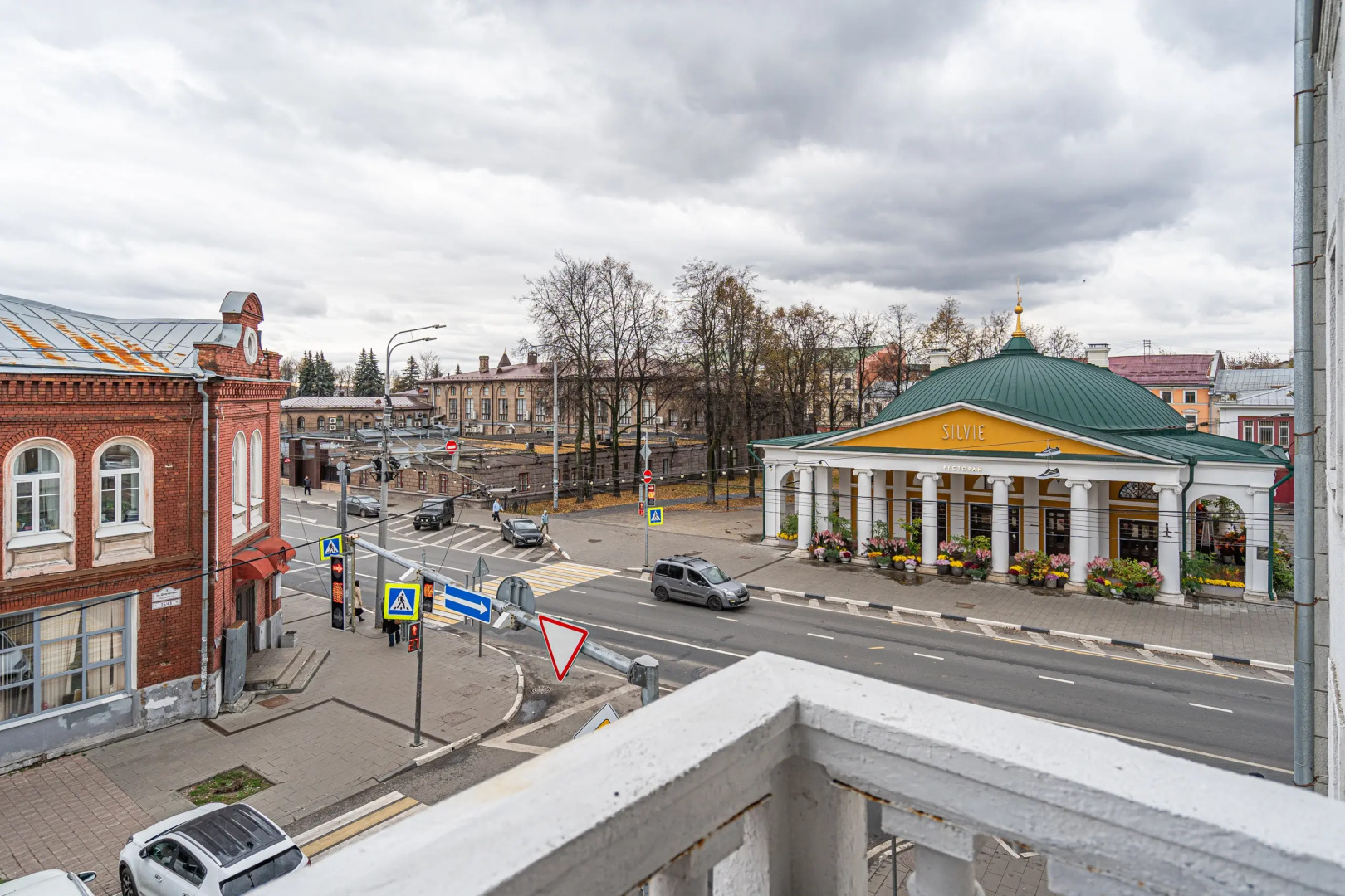 Апартаменты Bliss aparts Pervomaiskaya 39/10