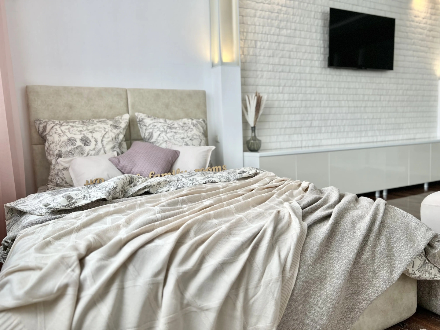 Апартаменты Дизайн студия у ТЦ Армада