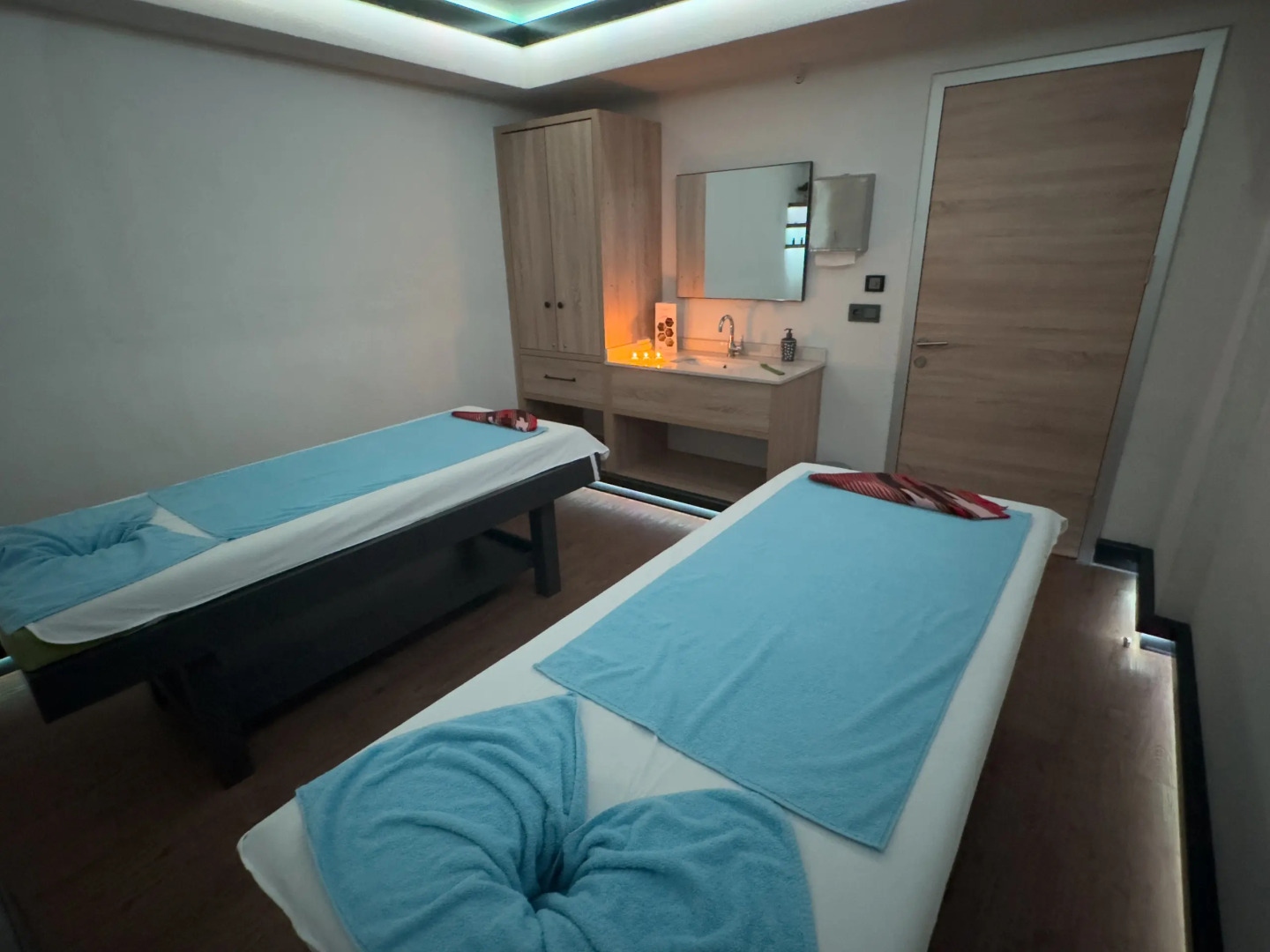 Sera Lake Center Hotel