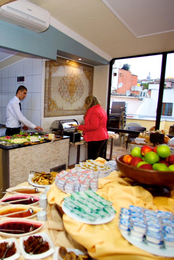 Отель Amber Hotel Istanbul