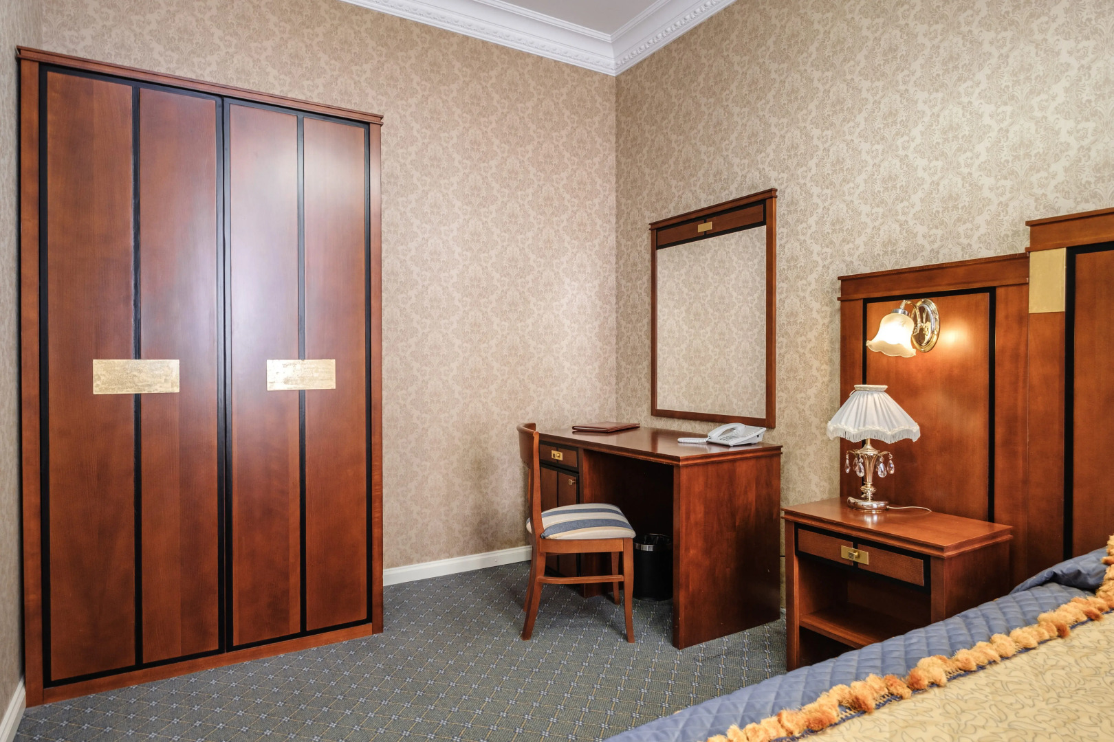 Отель Меркурий