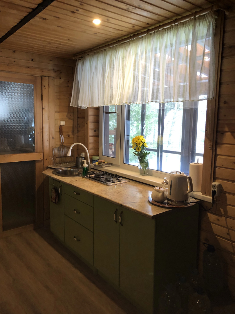 Частный дом Уединенный дом на берегу Ладоги