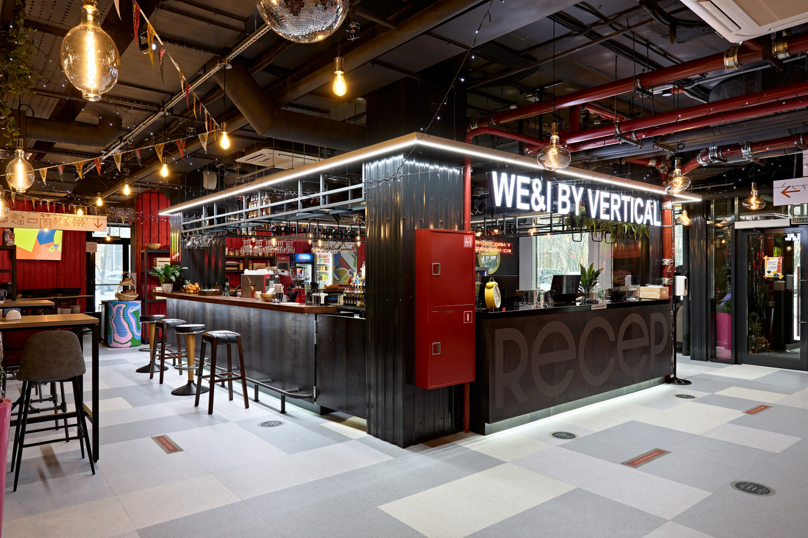 Апарт-отель Vertical We&I Лесная