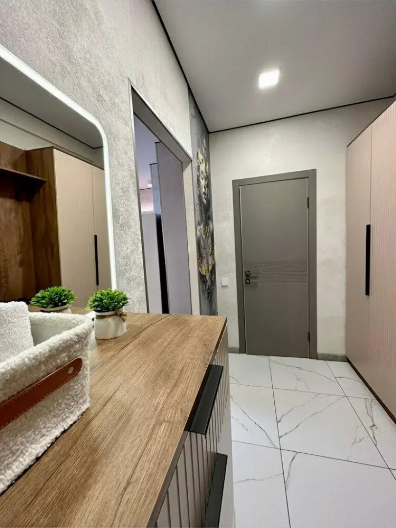 Квартира Живи Тут 89