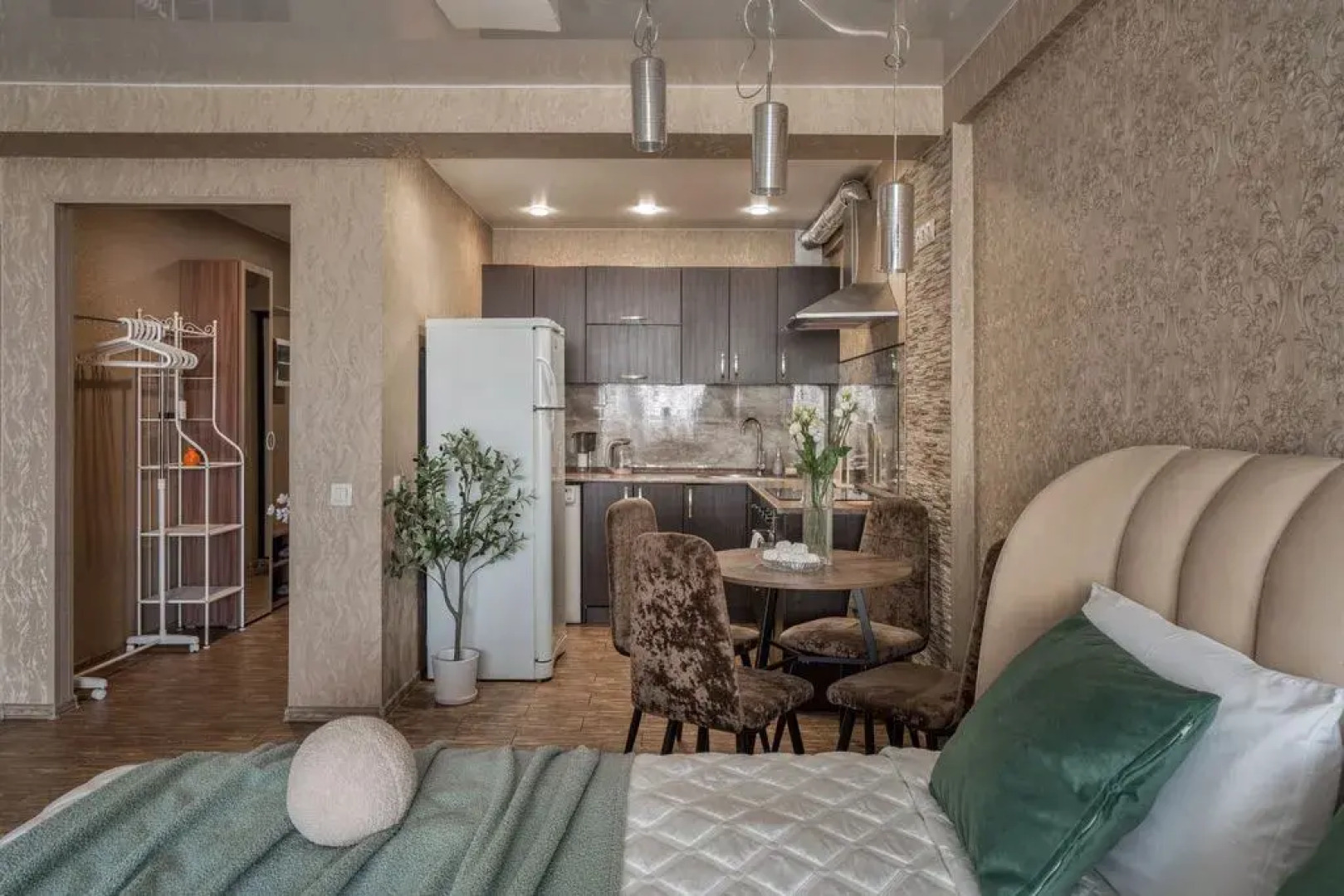 Апартаменты Granada Шикарная студия в самом центре микрорайона ГГМ