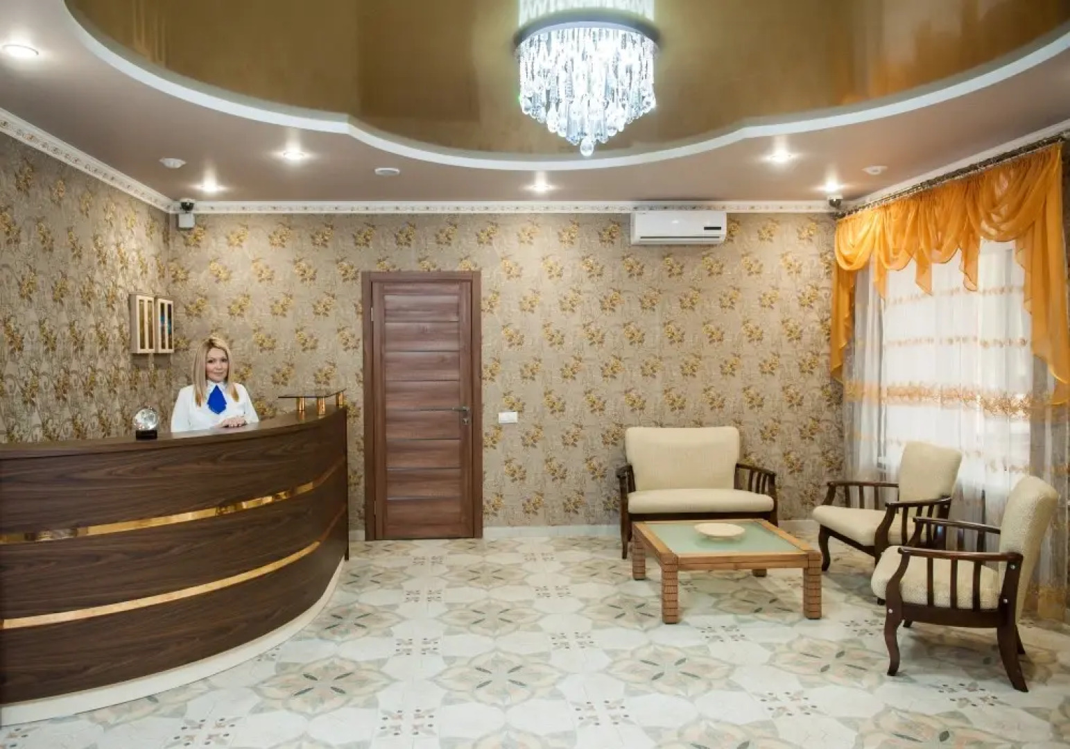 Отель Глобус