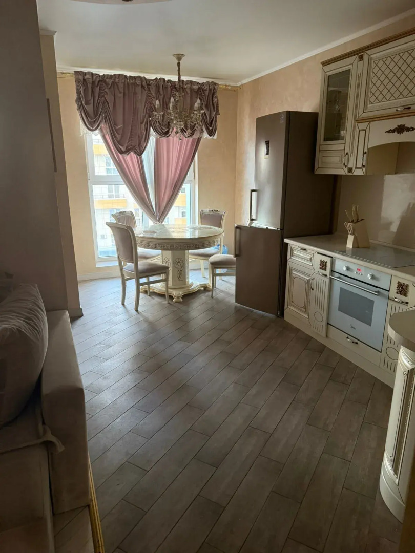 Апартаменты Квартира Красная 176 В ЖК Большой