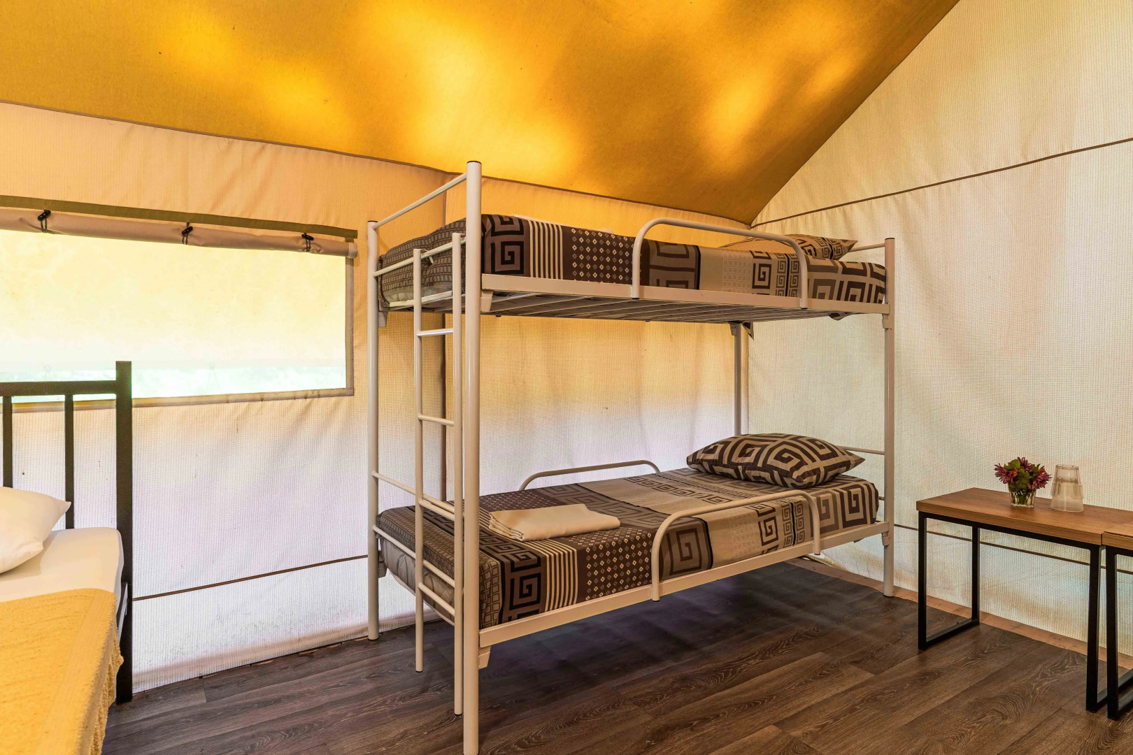 Кемпинг Инал