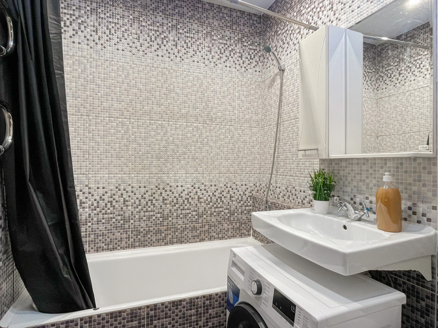 Апартаменты 3-к. квартира, 55 м², 4/5 эт.