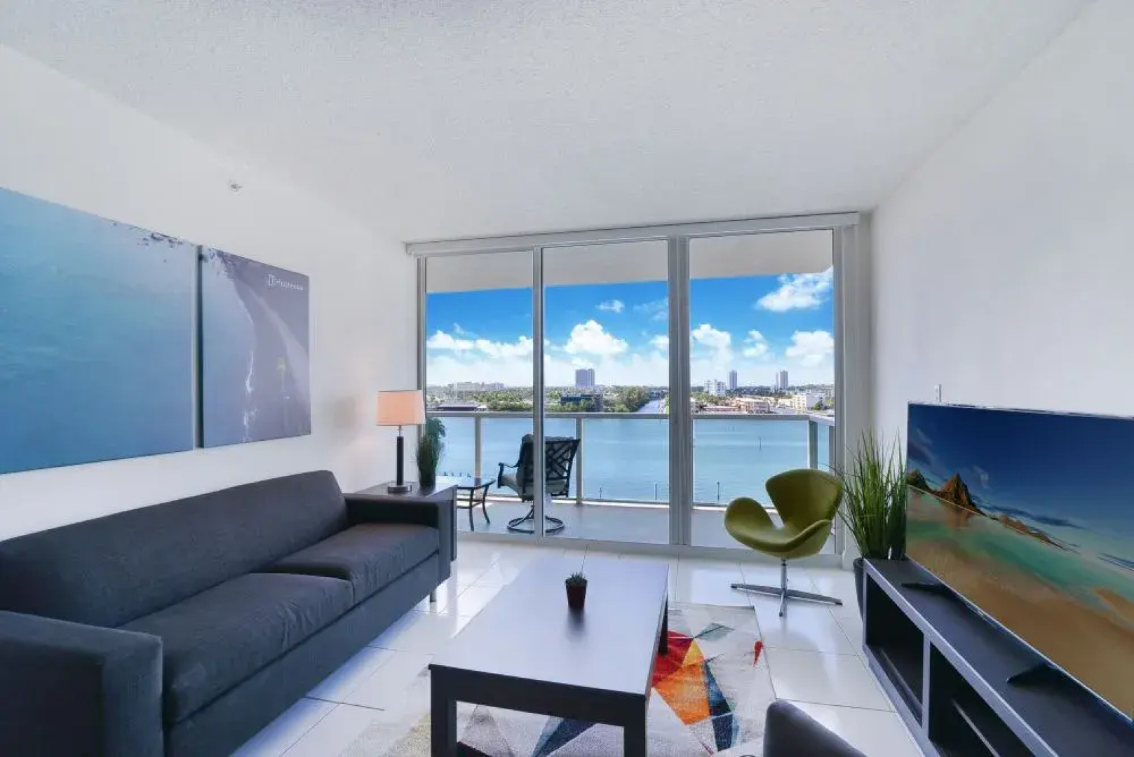 Апарт-Отель Intracoastal Yacht Club