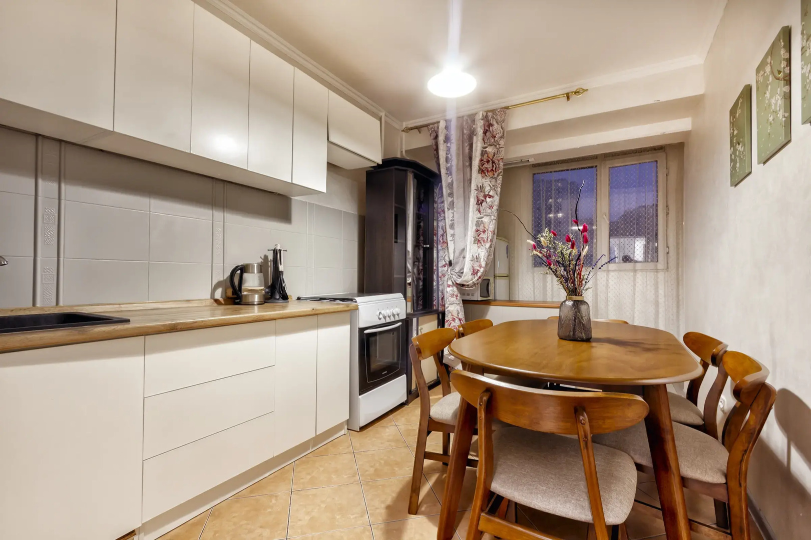 Апартаменты 16 В Самом Центре Отлично Подходит для Туристов и Деловых Поездок