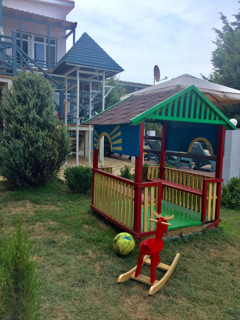 Zhemchuzhina Stepi Guest House