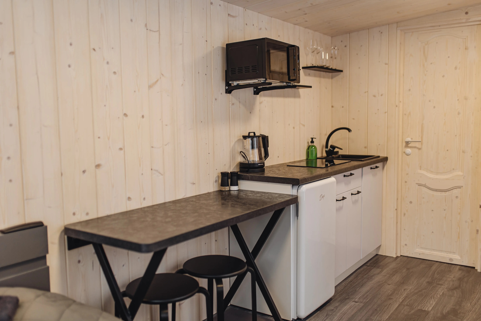 Частный дом Glamping by river