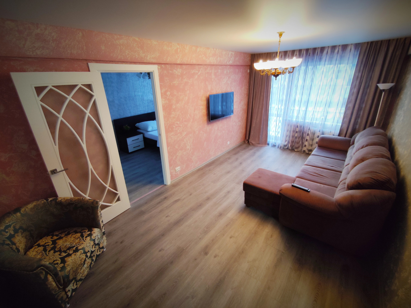 Апартаменты на Октябрьской 57