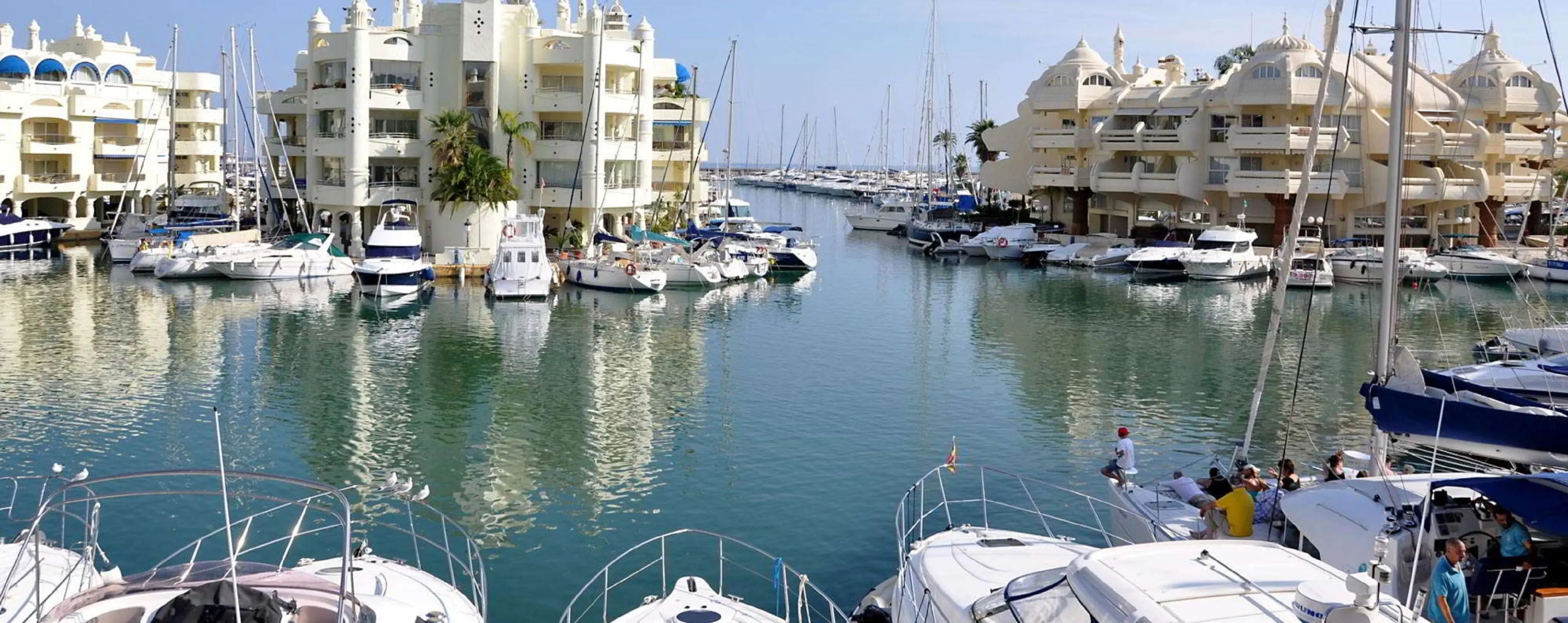 Апартаменты Puerto Marina Beach Apartamentos