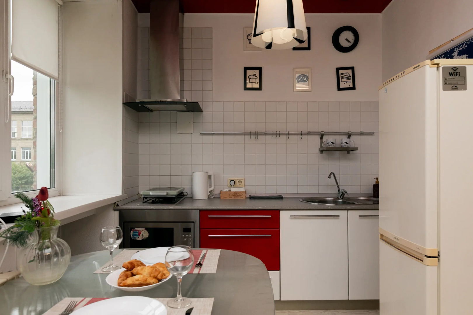 Апартаменты Yousinn Маркса 27