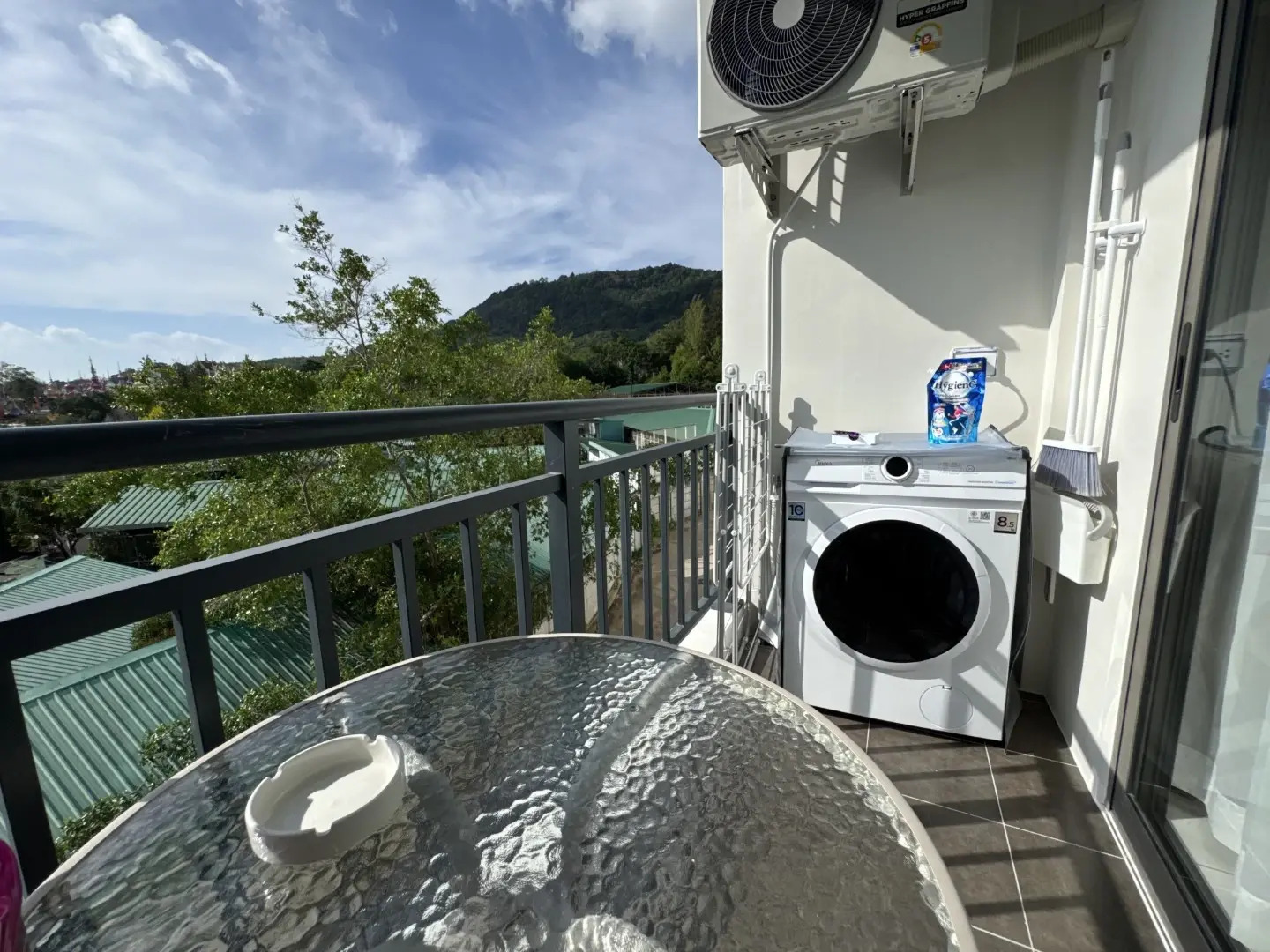 Квартира Милая с бассейном рядом с морем